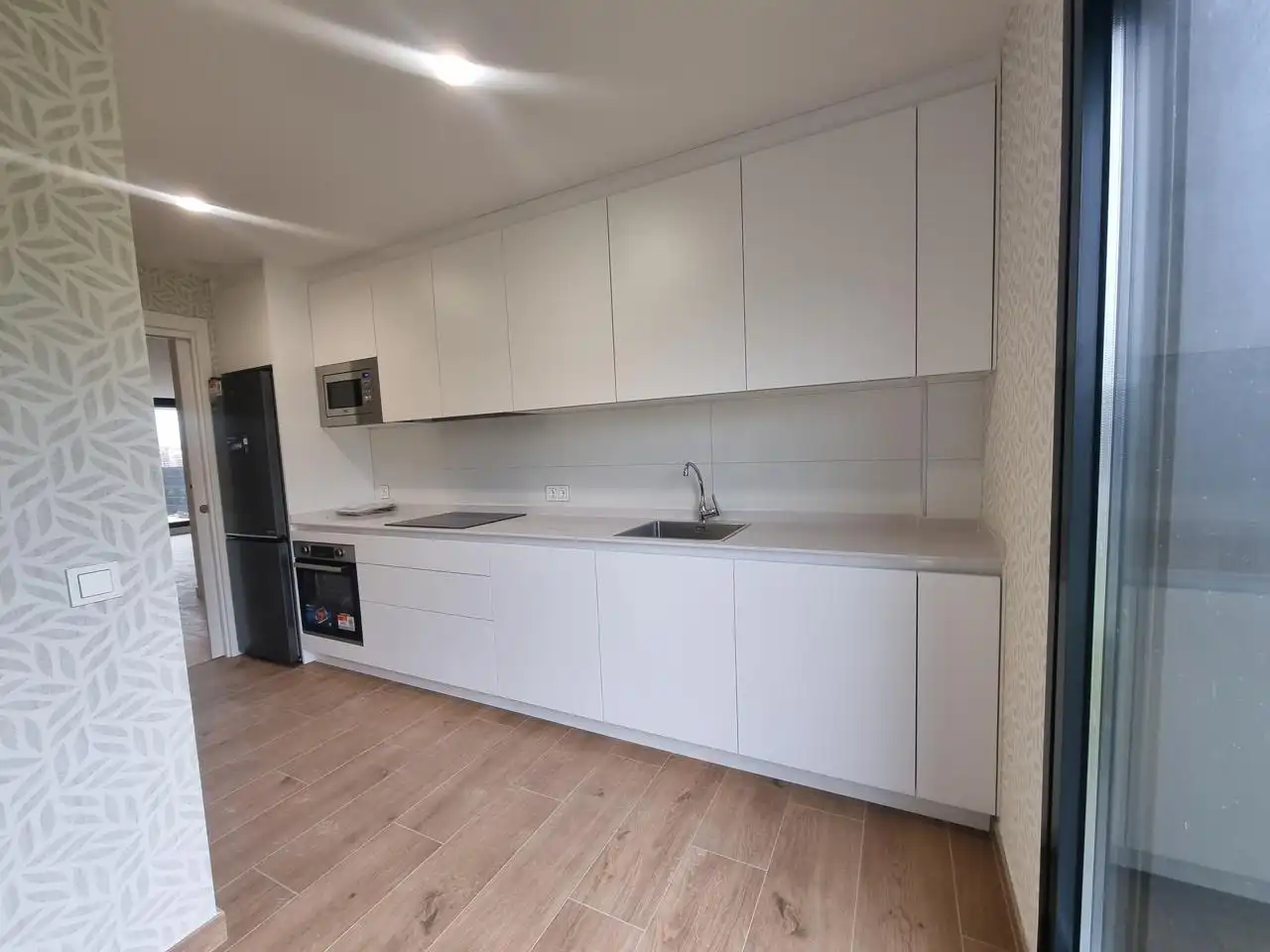 Cocina de Planta baja de alquiler en Santander con Calefacción, Jardín privado y Parquet