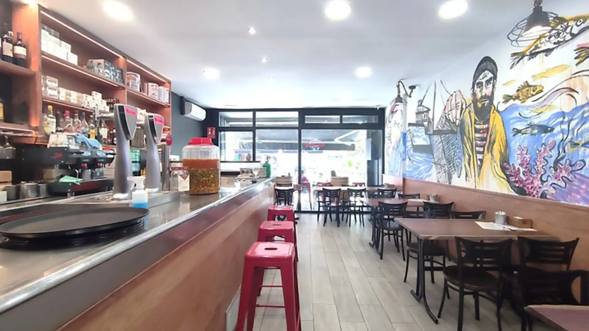 Local en traspaso en Rambla Turó, Montgat