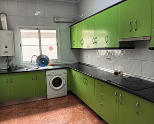 Kitchen of Flat for sale in Benamocarra  with Terrace