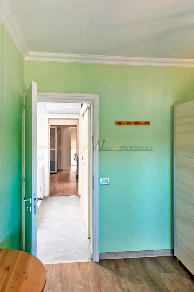 Houses for sale in Las Rosas