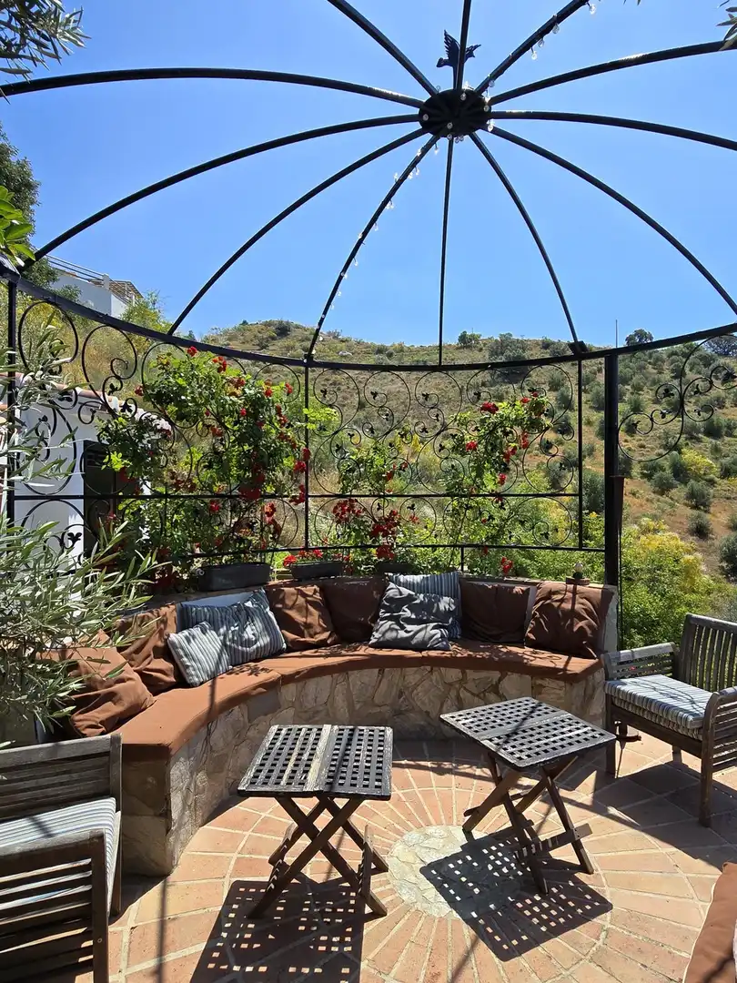 Terrassa de Casa o xalet en venda en Canillas de Aceituno amb Aire condicionat, Terrassa i Piscina