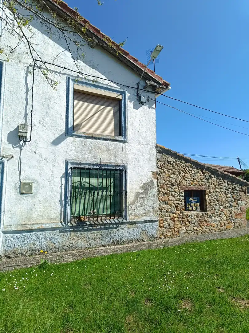 Vista exterior de Casa o chalet en venta en Cervera de Pisuerga