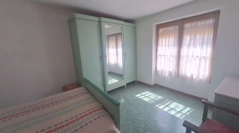Foto 4 de Casa adosada en venda a Calle Vall, 5, Graus, Huesca