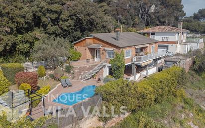 Vista exterior de Casa o xalet en venda en Sant Feliu de Codines amb Aire condicionat, Calefacció i Jardí privat
