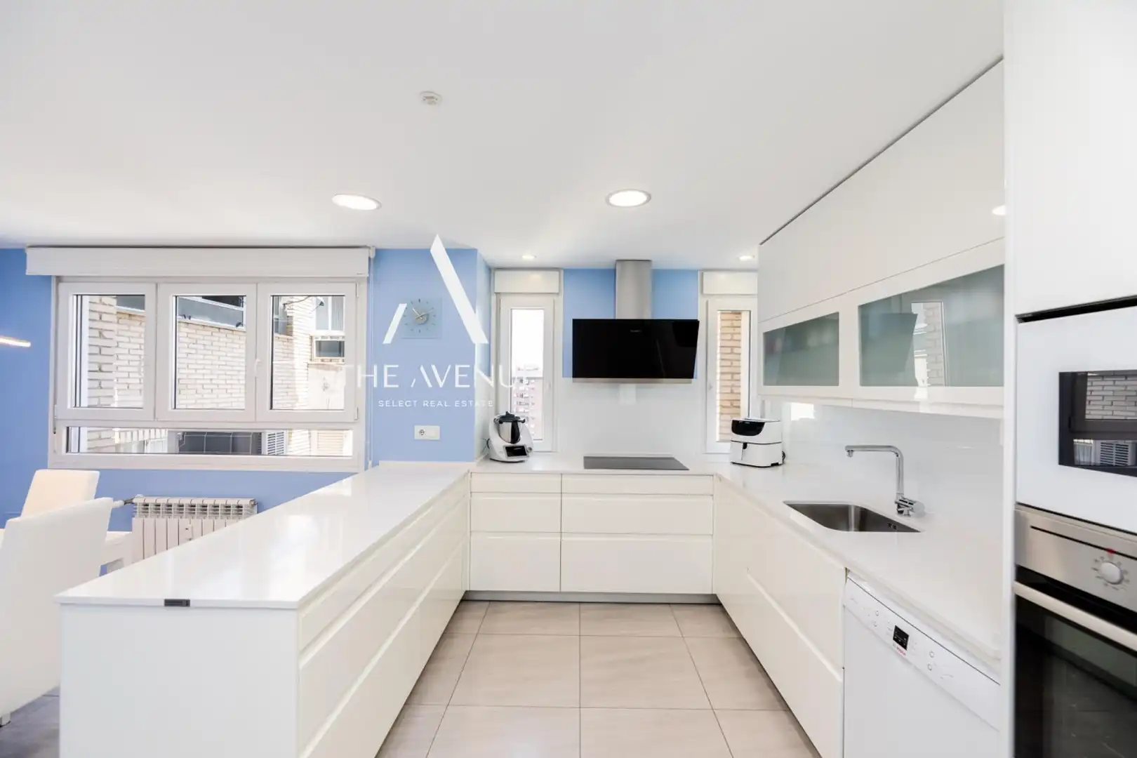 Cocina de Piso en venta en Madrid con Aire acondicionado, Calefacción y Jardín privado