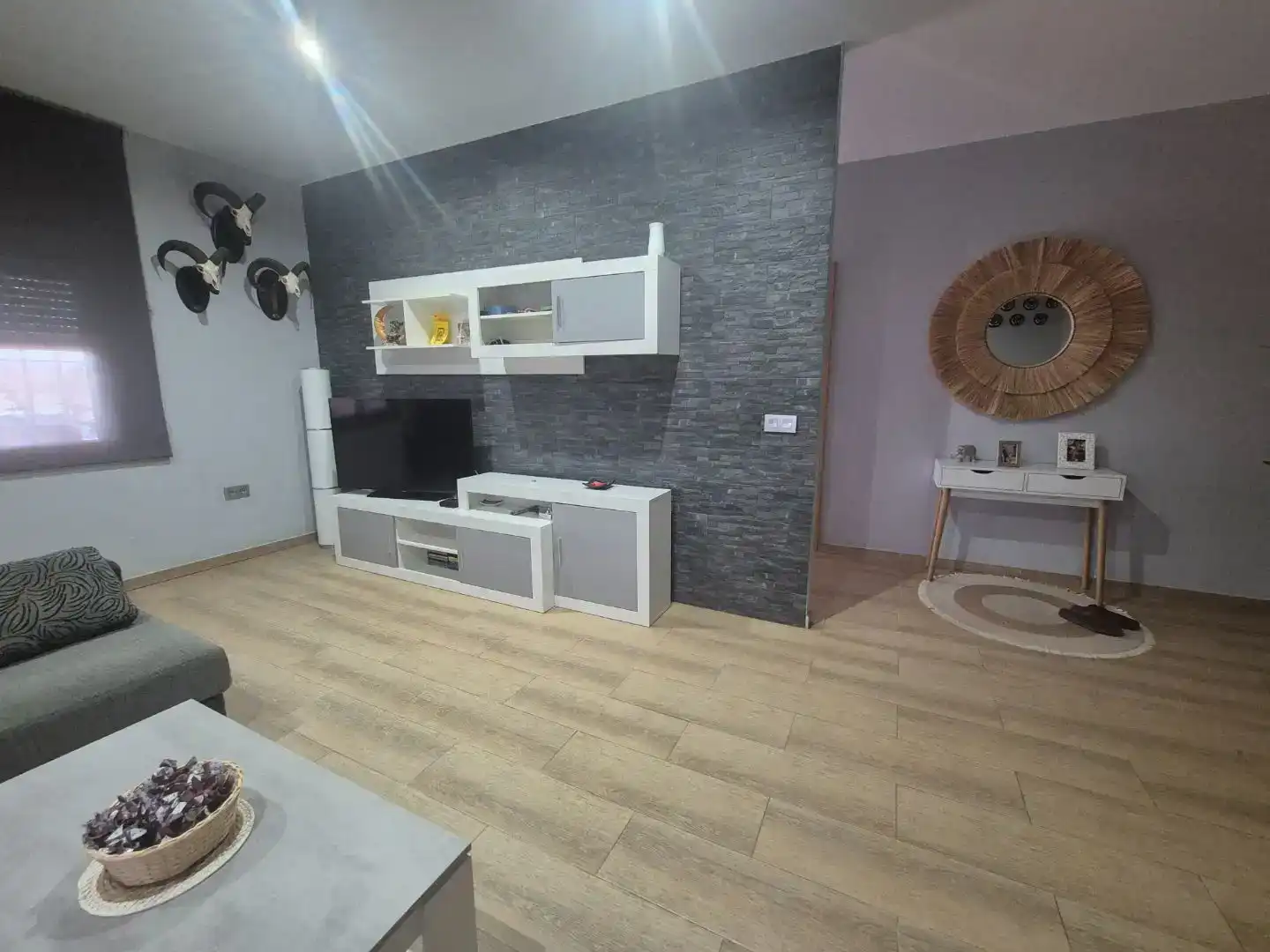 Sala d'estar de Casa o xalet en venda en Navalvillar de Pela amb Aire condicionat