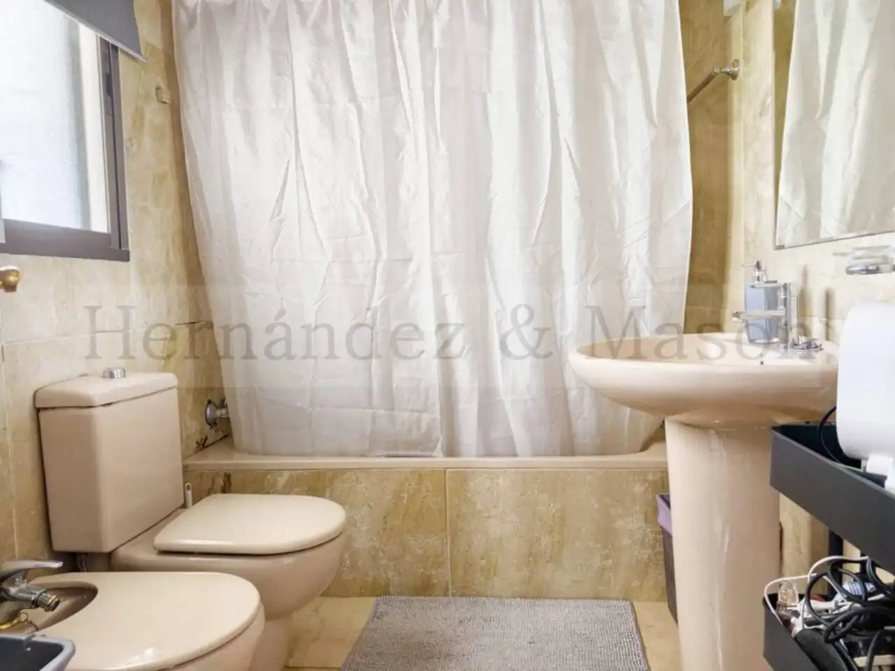 Bathroom of Houses for sale in Benalmádena  with Air Conditioner, Terrace and Swimming Pool