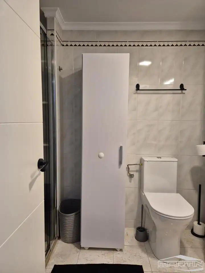 Baño de Estudio de alquiler en Torrox con Aire acondicionado, Trastero y Piscina