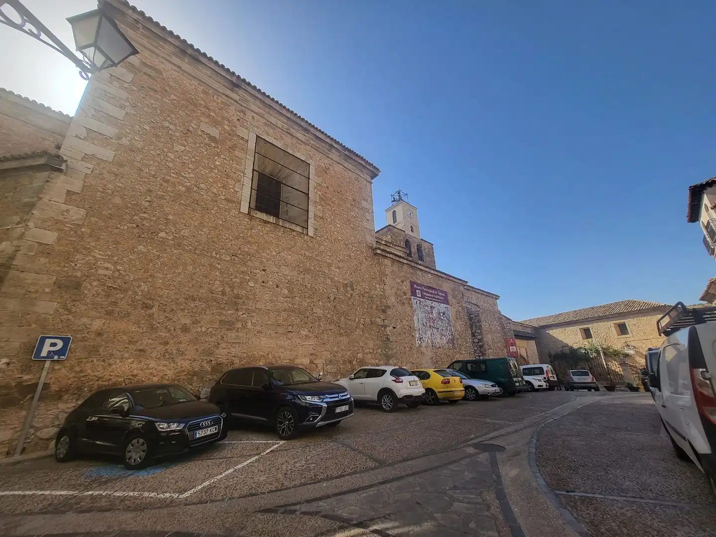 Vista exterior de Casa o chalet en venta en Pastrana con Calefacción y Amueblado