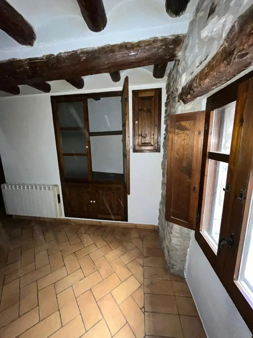 Finca rústica en venta en Sant Guim de Freixenet con Calefacción, Horno y TV