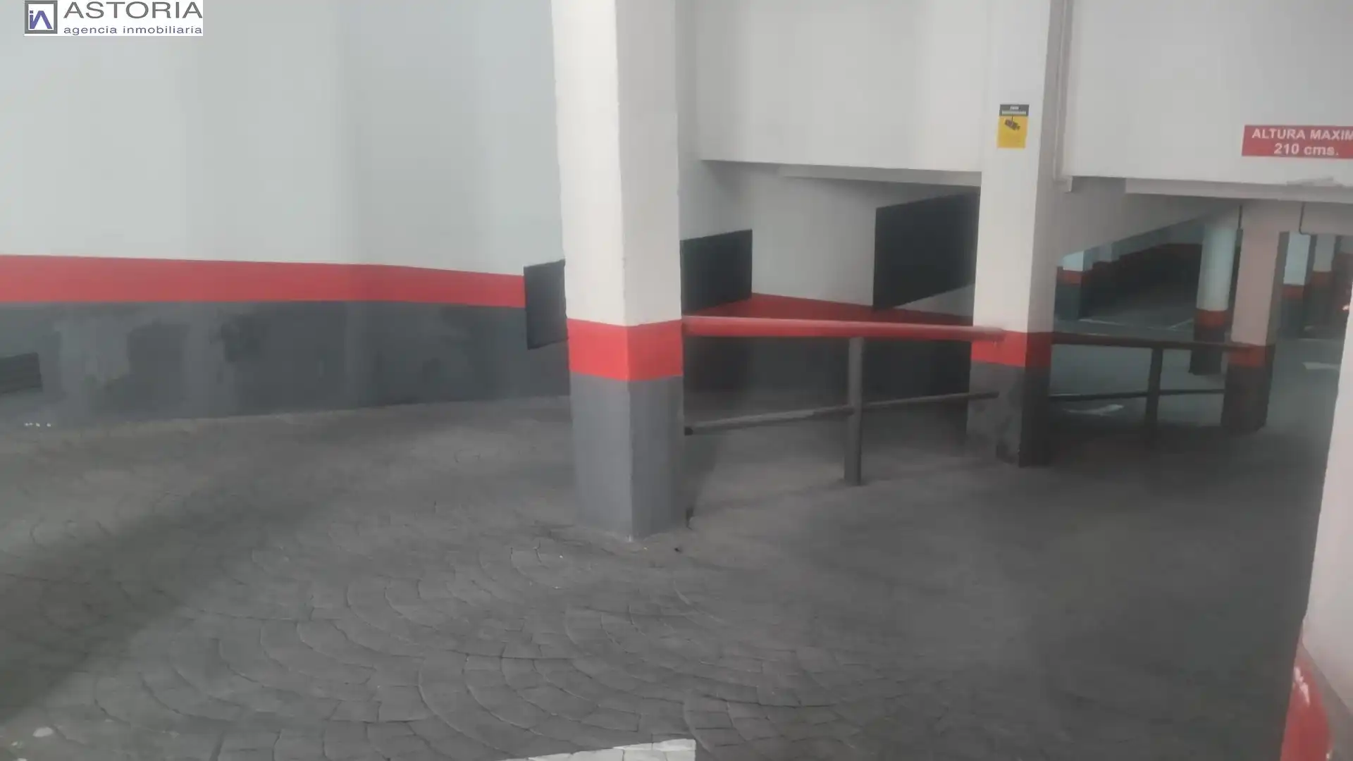 Garatge de lloguer a Plaza Plaza Gamboa, 1, San Matías - Realejo