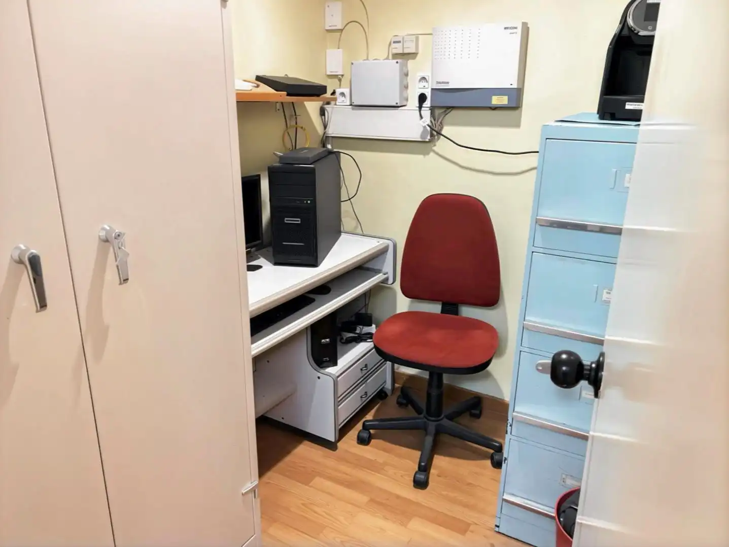 Oficina en venta en Barcelona con Aire acondicionado, Amueblado y Internet