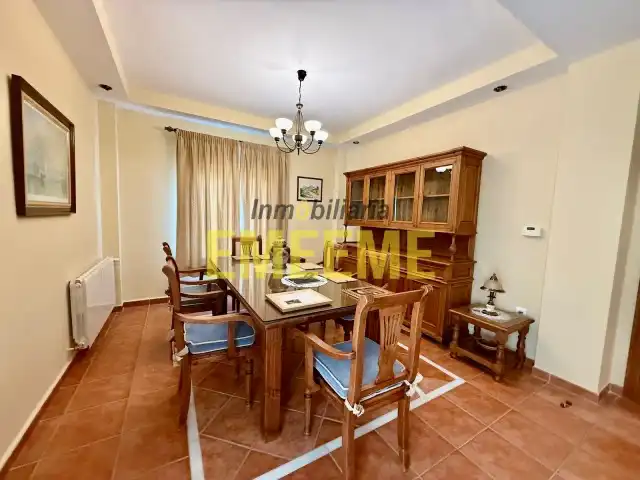 Houses for sale in La Planilla