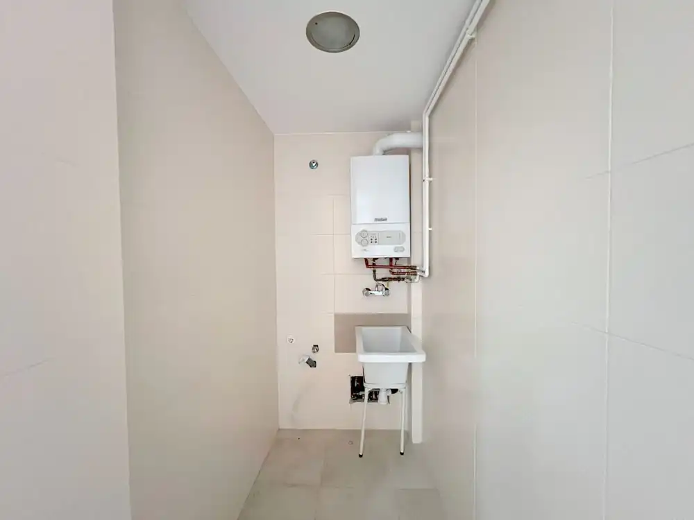 Bathroom of Flat for rent in L'Espluga de Francolí  with Heating, Terrace and Balcony