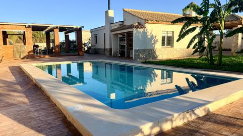 Foto 2 de Casa o xalet en venda a Calle Tamarindo (sta Genoveva), Centro, Alcalá de Guadaira