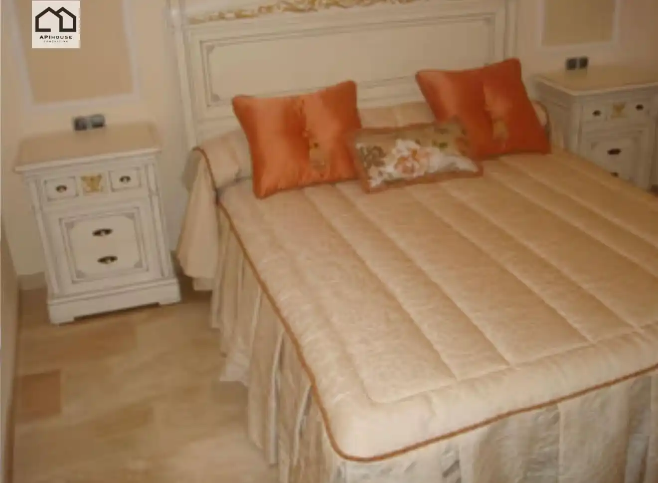 Habitación de Edificio en venta en Huesa