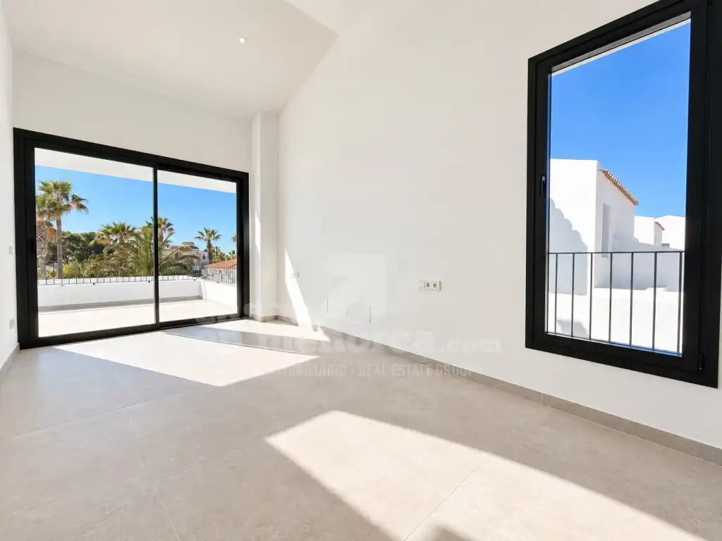 Dormitori de Casa o xalet en venda en Cala Blanca
