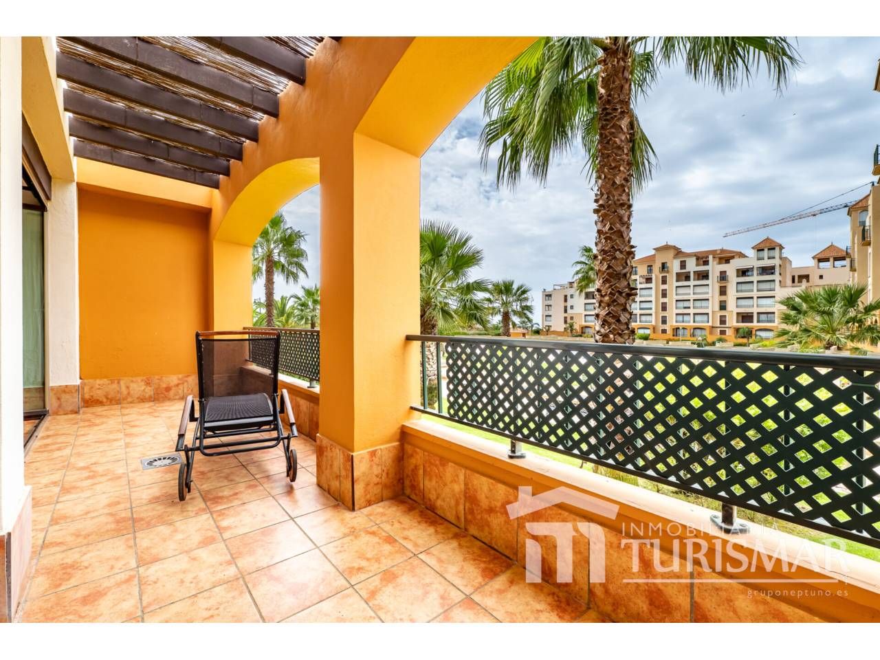 Terrassa de Apartament en venda en Ayamonte amb Terrassa, Moblat i Piscina comunitària