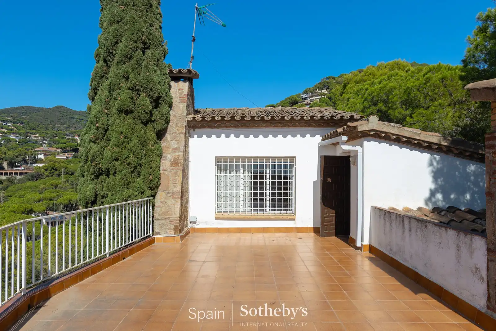 Haus mit Pool zum Verkauf in Avinguda Carles Tolrà, imagen 11