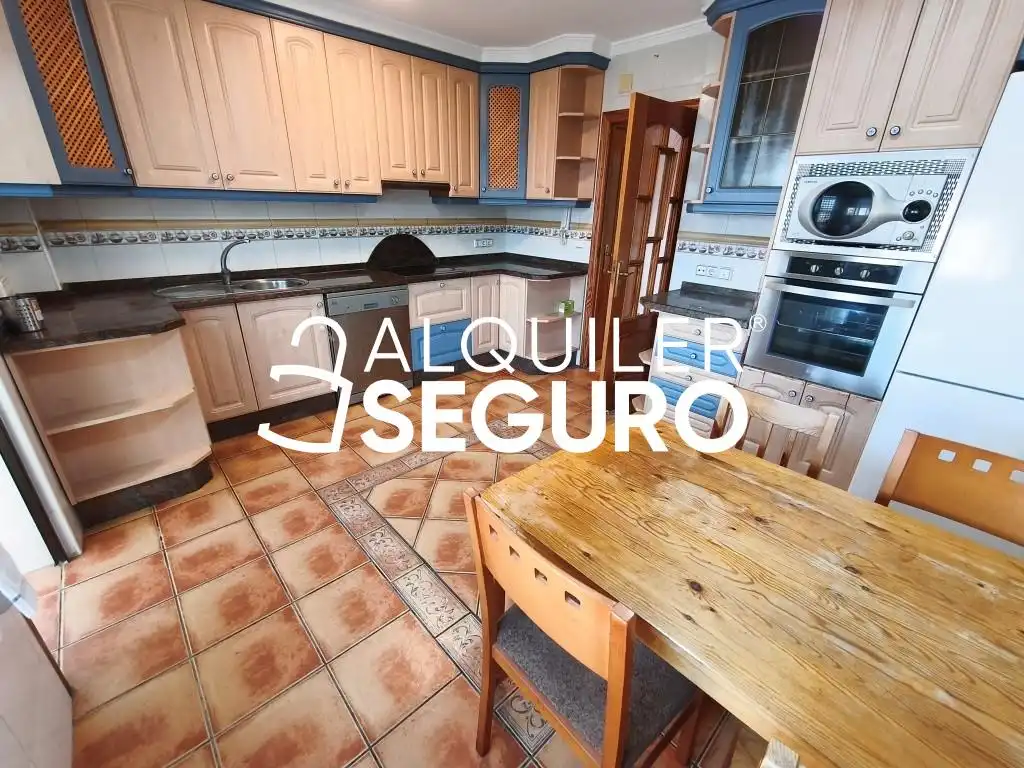 Cocina de Piso de alquiler en Alicante / Alacant con Amueblado