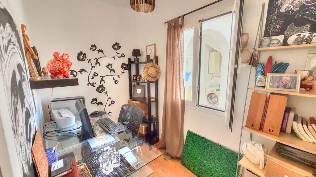 Dormitori de Finca rústica en venda en Vélez-Málaga amb Aire condicionat, Jardí privat i Terrassa