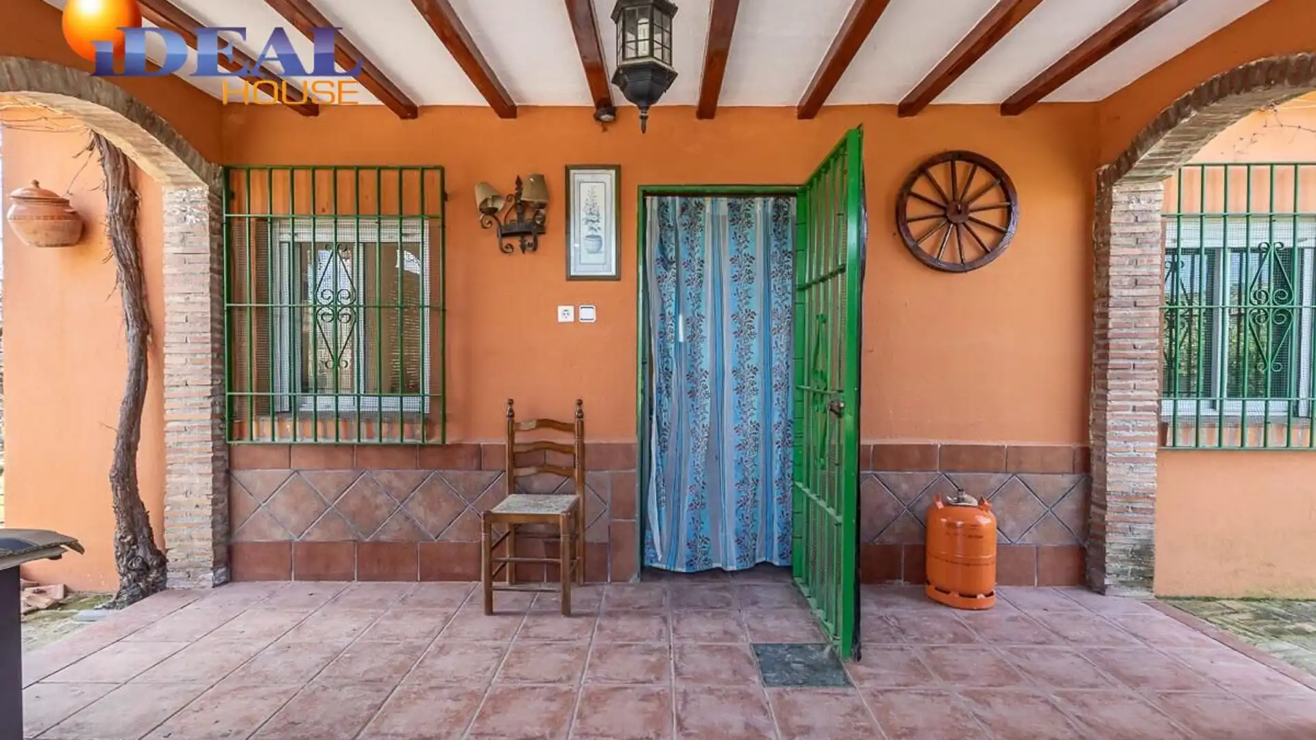 Vista exterior de Finca rústica en venta en Pinos Puente con Jardín privado, Trastero y Piscina