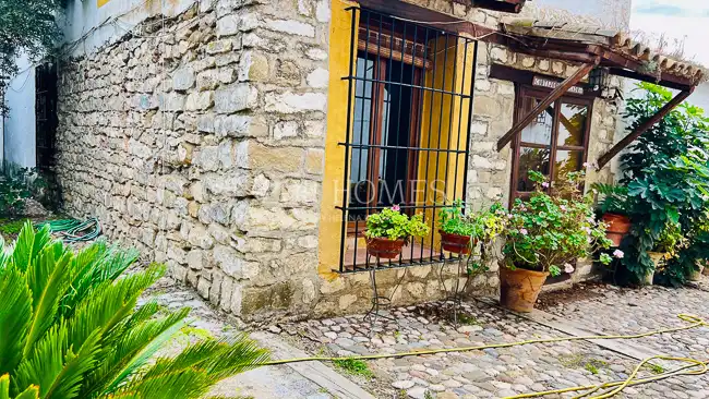 Vista exterior de Finca rústica en venta en Úbeda con Jardín privado, Terraza y Piscina