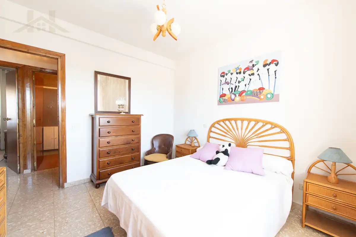 Habitación de Casa adosada en venta en Méntrida con Calefacción y Balcón