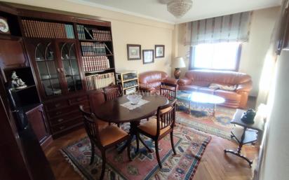 Sala d'estar de Pis en venda en Vigo  amb Terrassa i Traster