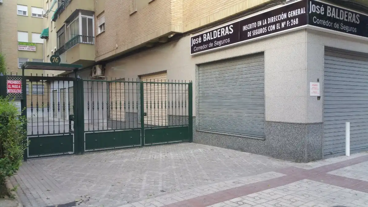Local de alquiler en Granada