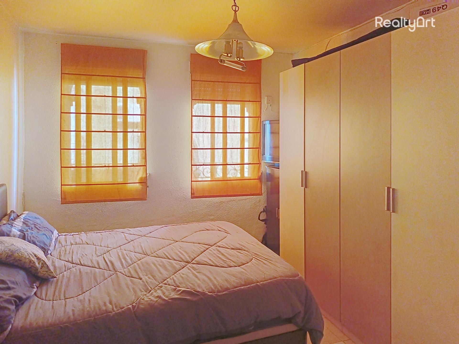 Dormitori de Casa o xalet en venda en  Sevilla Capital amb Terrassa i Moblat