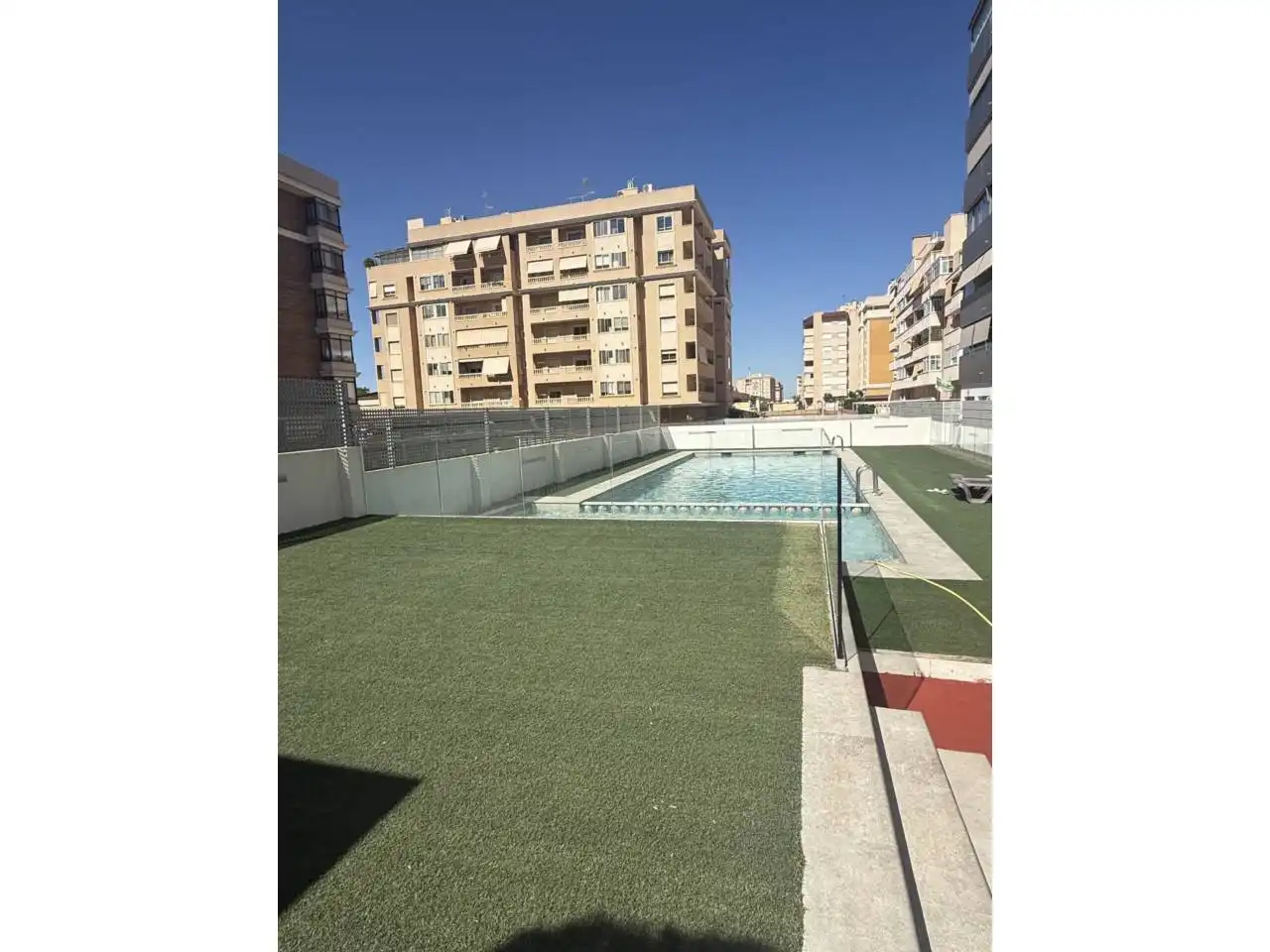 Piscina de Ático en venta en Elche / Elx con Aire acondicionado, Parquet y Terraza