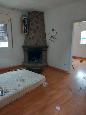 Casa-chalet en Venta en Carrer Mollerussa en La Torre de Claramunt