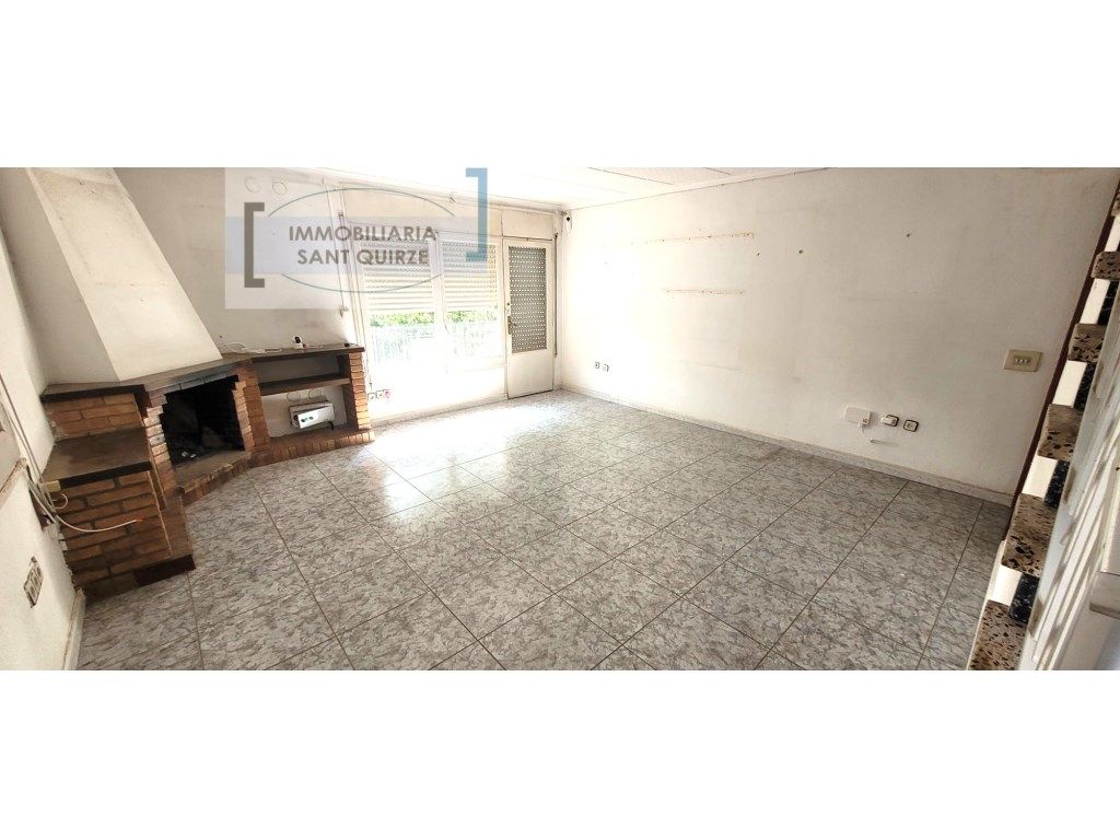 House or chalet for sale in N/A, Centre
