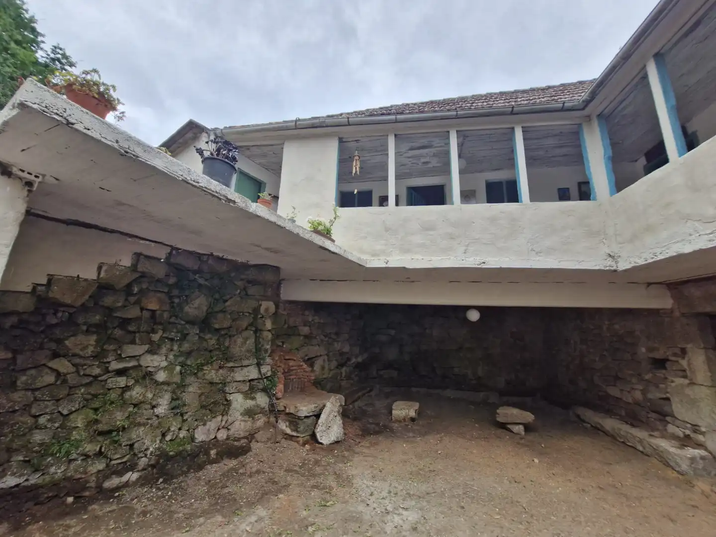 Vista exterior de Casa o xalet en venda en Gomesende amb Jardí privat, Terrassa i Balcó