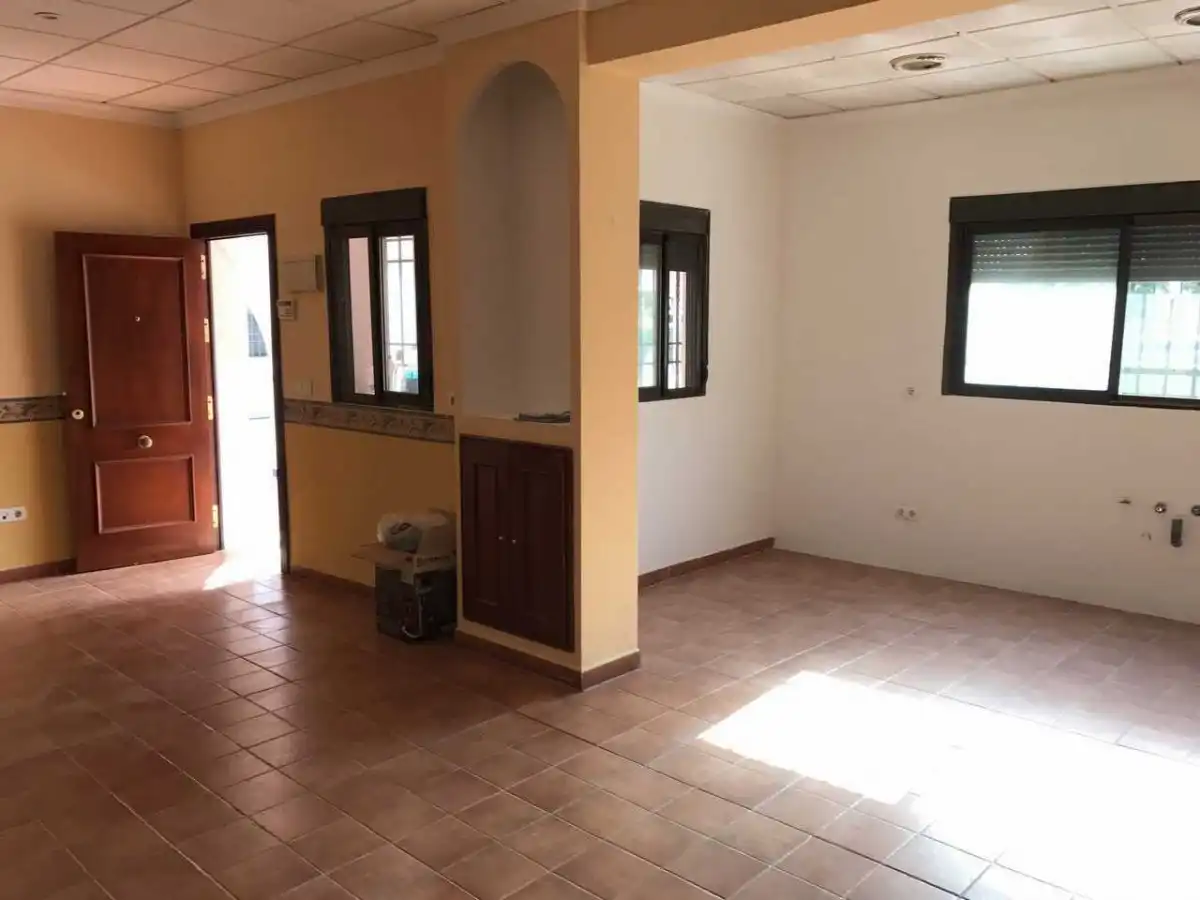 Casa con piscina in vendita a Periurbano Oeste - Sierra, imagen 4