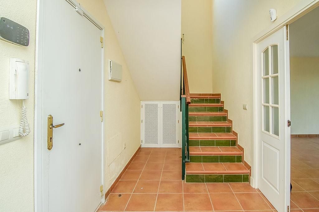 Casa adosada en venda en Sanlúcar de Barrameda amb Jardí privat, Terrassa i Alarma