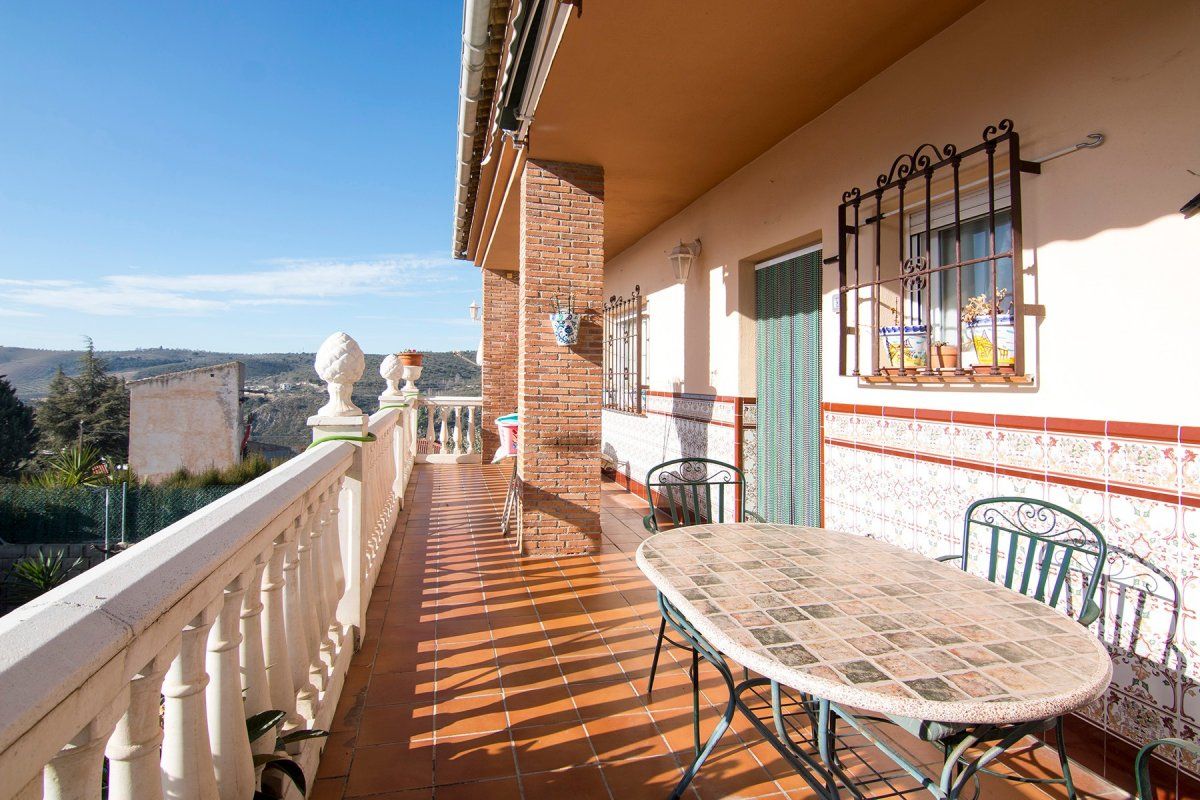 Terrasse von Country house zum verkauf in Huétor de Santillán mit Heizung, Privatgarten und Terrasse