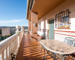 Terrassa de Finca rústica en venda en Huétor de Santillán amb Calefacció, Jardí privat i Terrassa