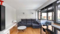 Sala d'estar de Apartament en venda en  Madrid Capital amb Aire condicionat, Calefacció i Traster