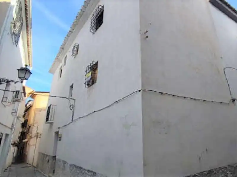 Vista exterior de Casa adosada en venda en Baza