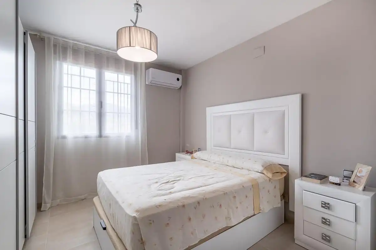 Haus oder Chalet zum Verkauf in Calle VIRGEN DEL ROSARIO, Huétor Vega