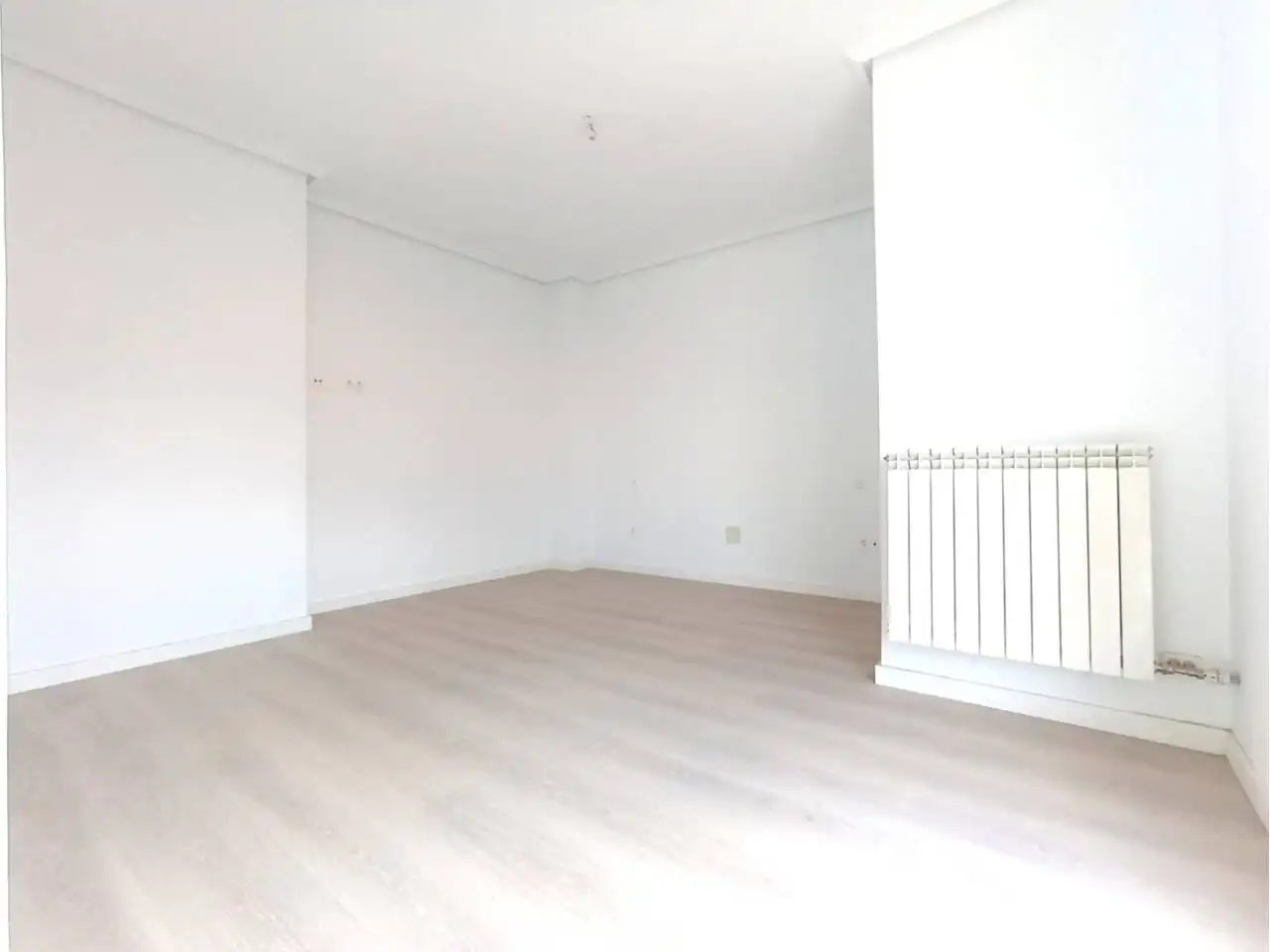 Bedroom of Flat for sale in Cerezo de Río Tirón  with Heating and Terrace