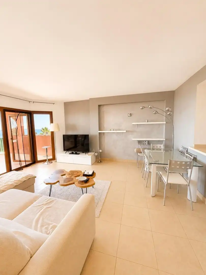 Sala de estar de Apartamento en venta en Benalmádena con Aire acondicionado, Jardín privado y Terraza