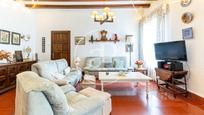 Sala d'estar de Finca rústica en venda en Terrassa amb Piscina