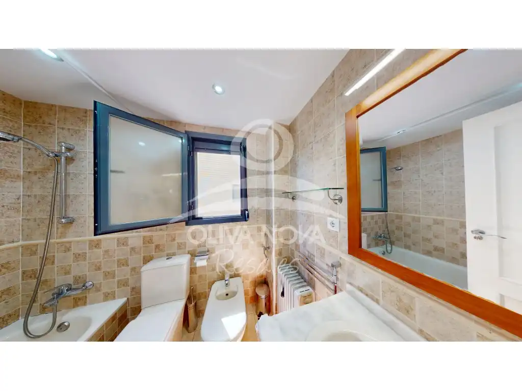 Mini appartamento con terrazza in vendita a Cami del Llavador, imagen 28