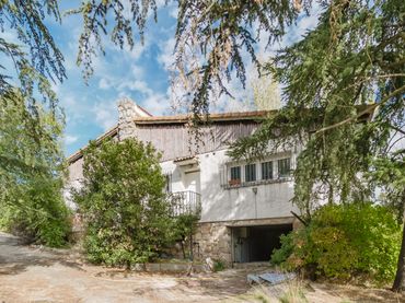 House with balcony for sale in Calle Ebro