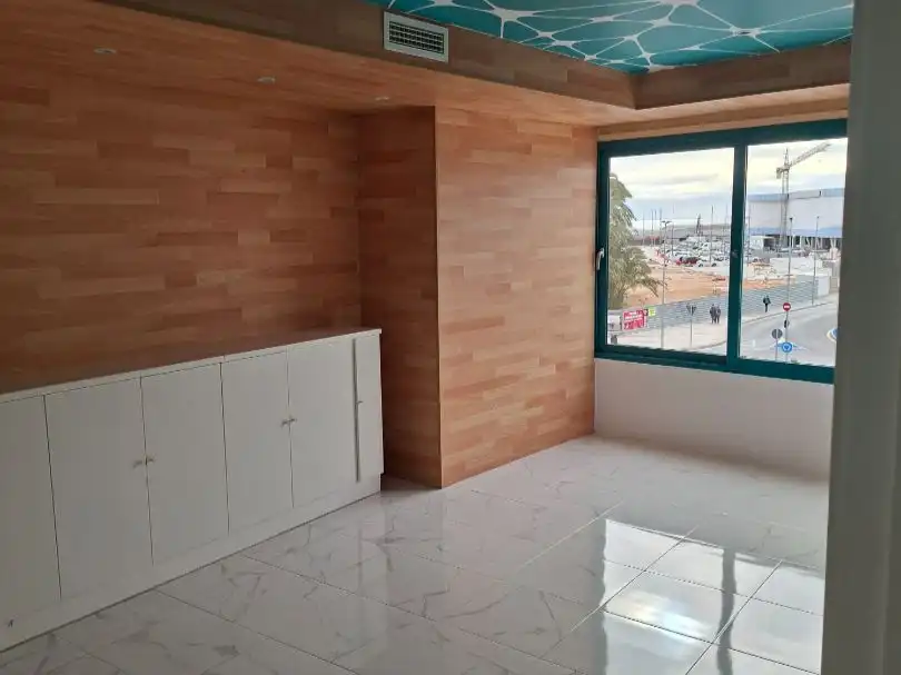 Büro mit Aufzug zur Miete in Pedro Lorca 6, imagen 2