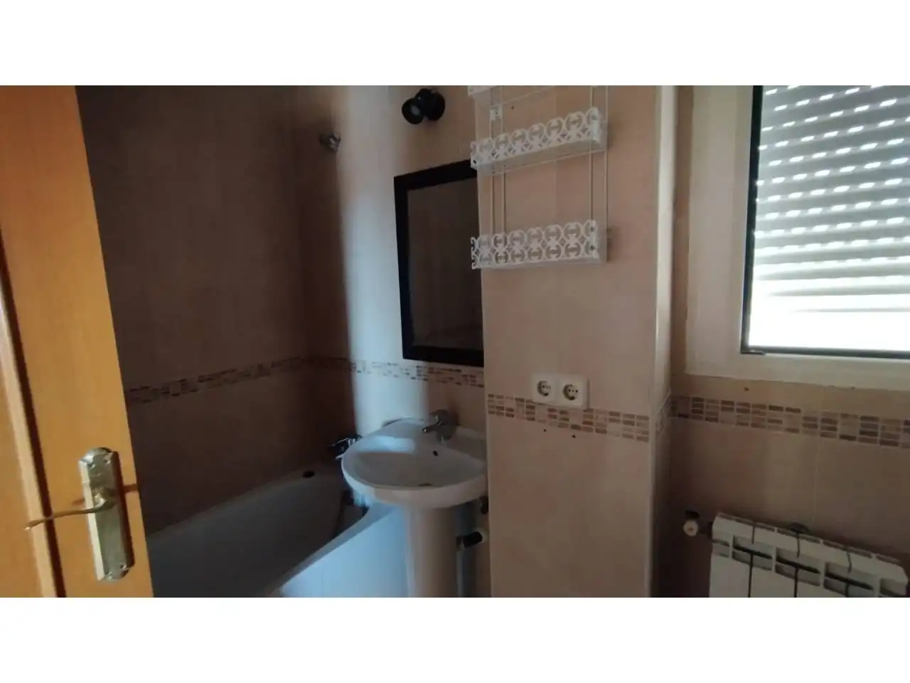 Bathroom of Duplexes for sale in Ocaña  with Heating, Parquet flooring and Terrace