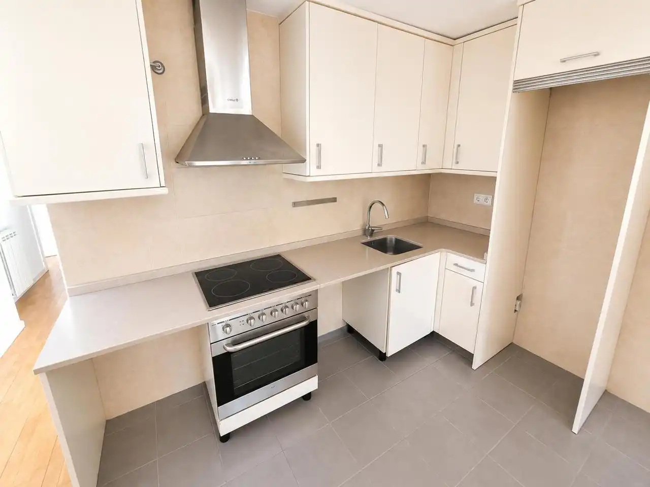 Cocina de Dúplex de alquiler en Zaragoza con Aire acondicionado, Calefacción y Parquet